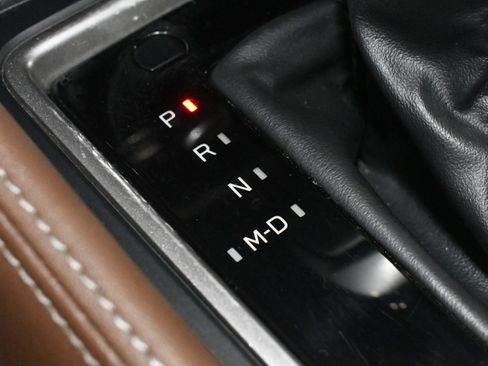 Used 2021 Subaru Forester Touring w/ Popular Package #2 image 38