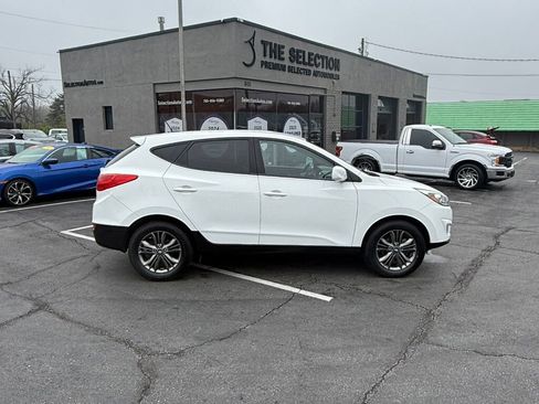 Used 2015 Hyundai Tucson GLS image 18