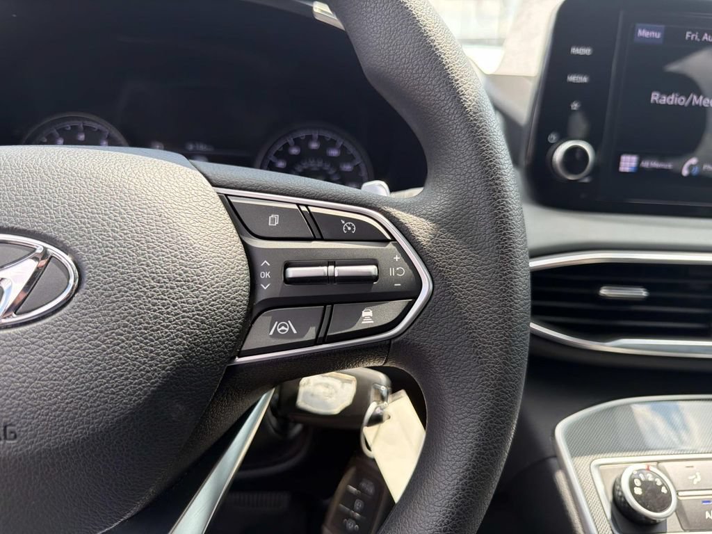 Used 2023 Hyundai Santa Fe SE AWD/4WD image 25