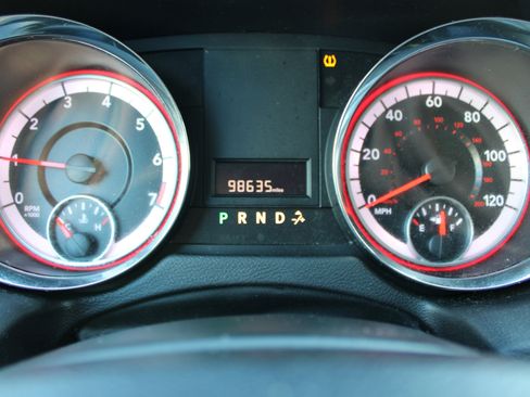 Used 2019 Dodge Grand Caravan SE image 20