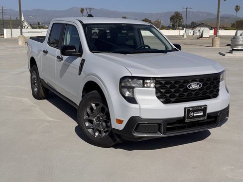 New 2026 Ford Maverick XLT image 2
