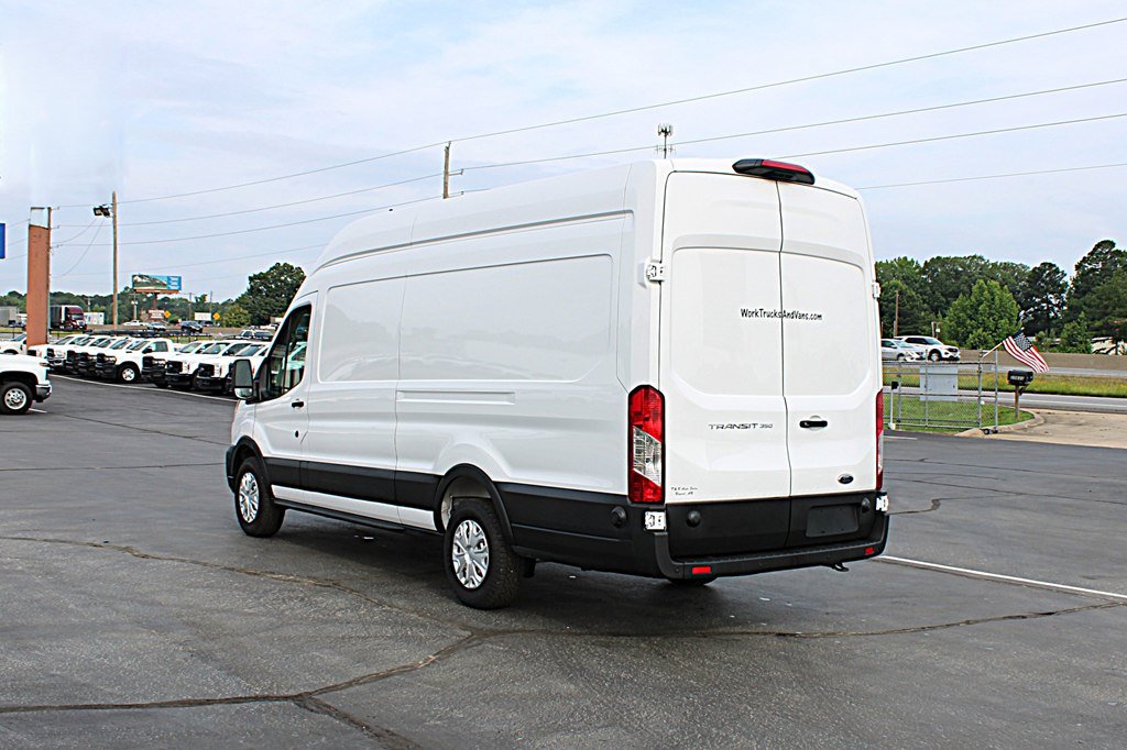 Used 2025 Ford Transit 350 148 High Roof Extended RWD image 4