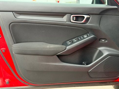 Used 2025 Honda Civic Sport image 22
