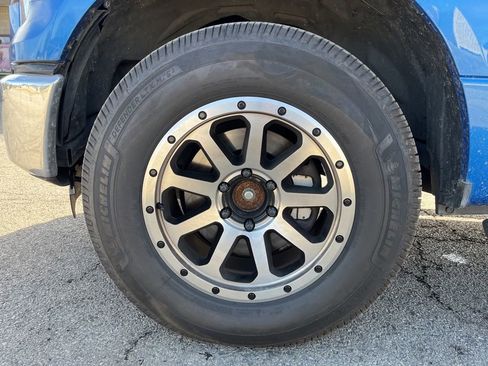 Used 2016 Ford F150 XLT w/ Equipment Group 302A Luxury image 9