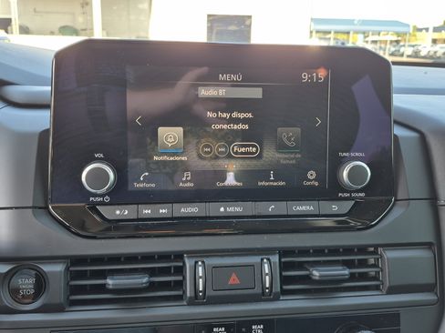 Used 2025 Nissan Pathfinder S FWD image 28