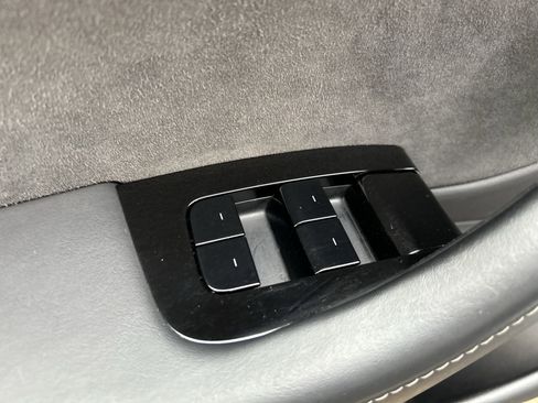 Used 2018 Tesla Model 3 Long Range image 13