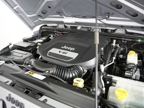 Used 2016 Jeep Wrangler Unlimited Sport w/ Quick Order Package 24S image 48