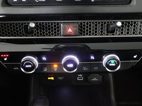 Used 2022 Honda Civic EX image 41