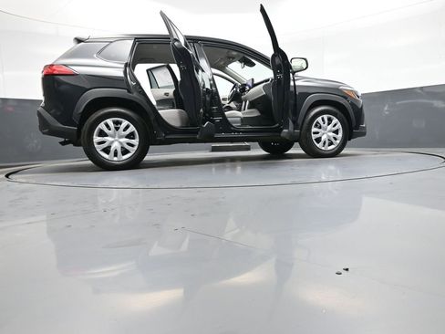 Certified 2025 Toyota Corolla Cross L image 47