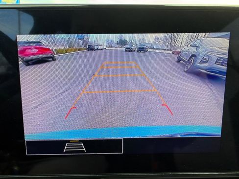 Certified 2024 Chevrolet Trax RS w/ Driver Confidence Package image 19