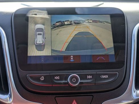 Used 2018 Chevrolet Equinox Premier image 15