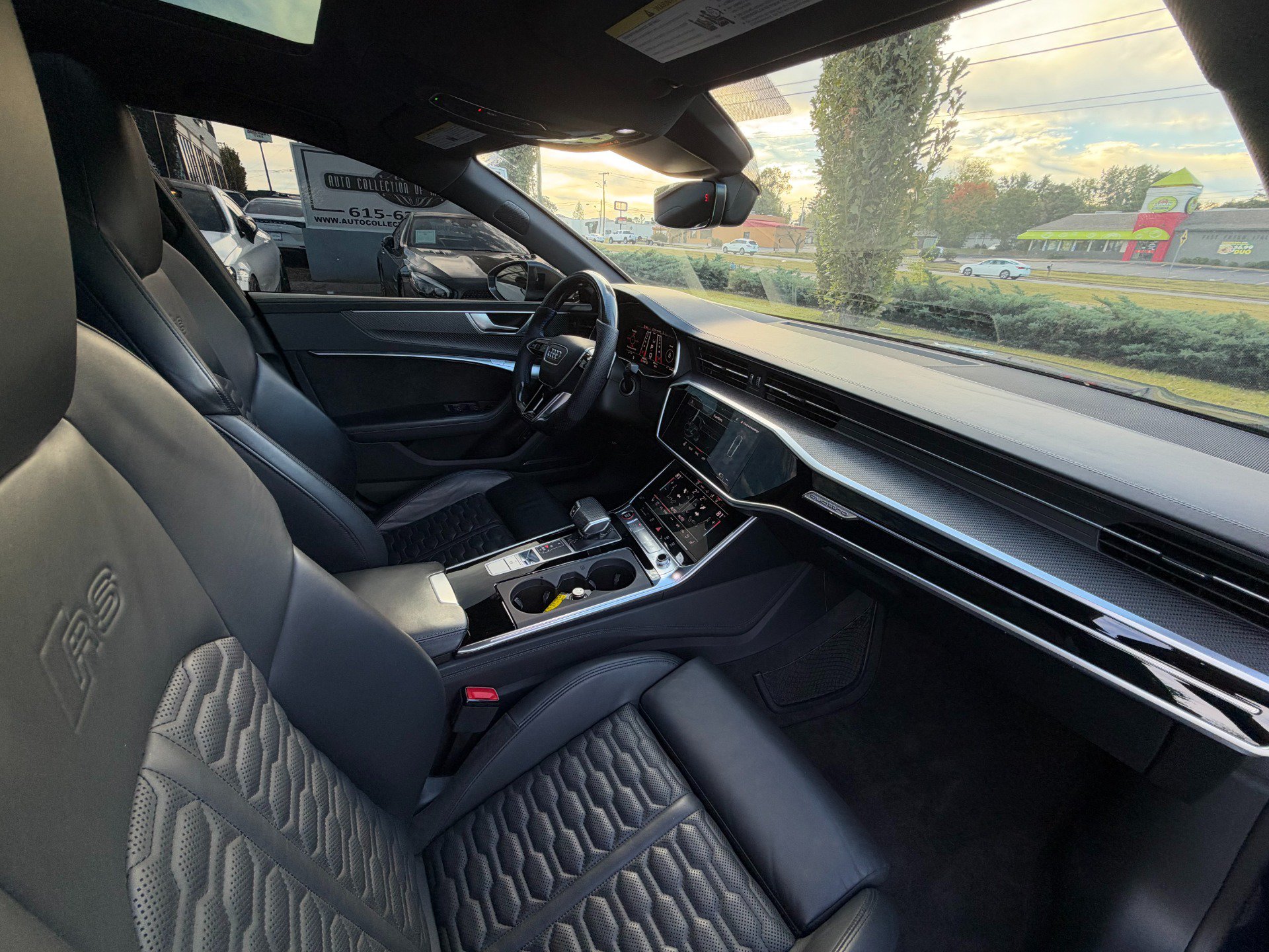 Used 2021 Audi RS 7 Sportback w/ RS 7 Executive Package AWD/4WD image 13