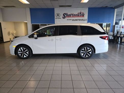 Used 2025 Honda Odyssey EX-L image 5