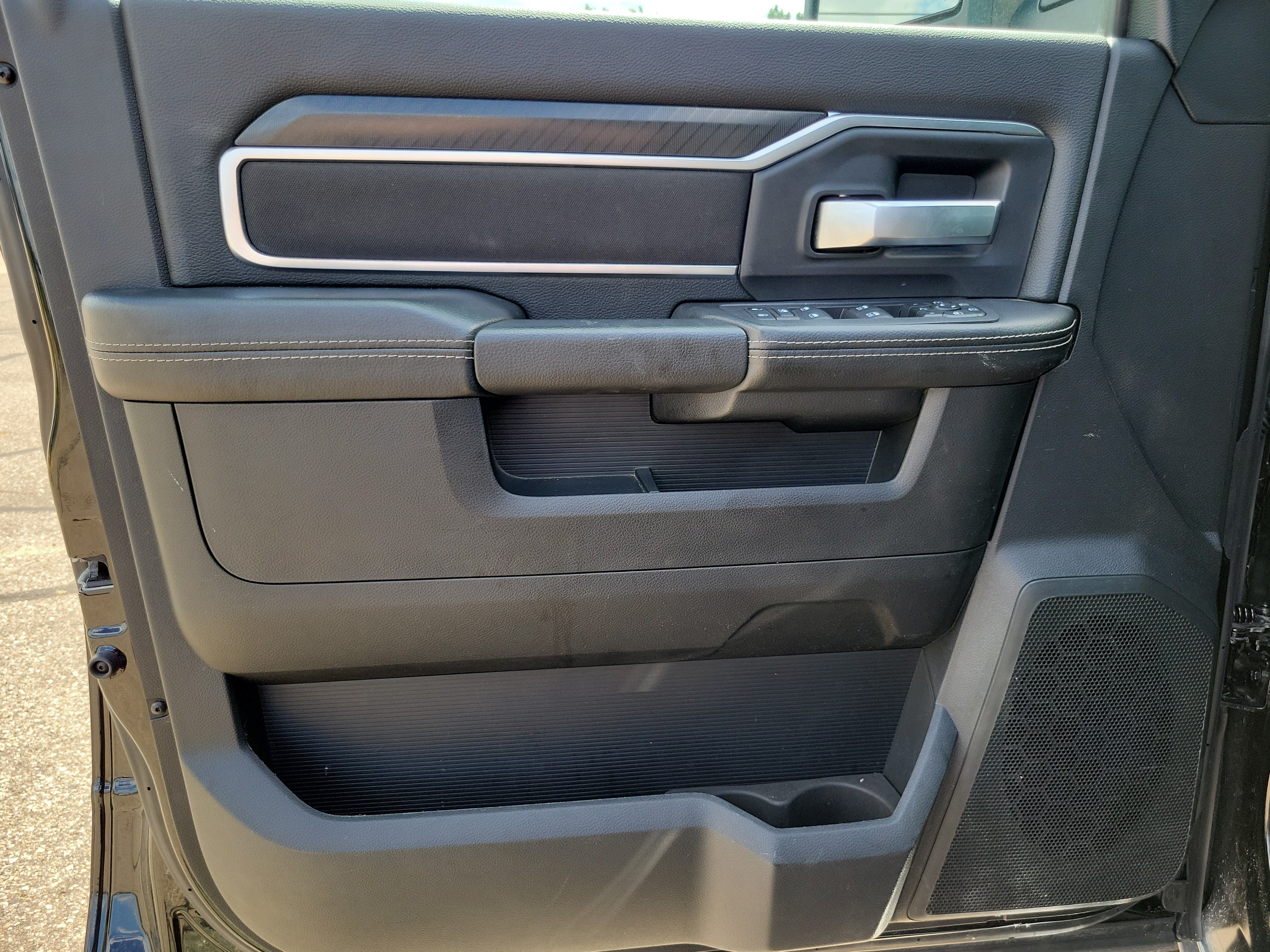 Used 2026 RAM 2500 Big Horn AWD/4WD image 6