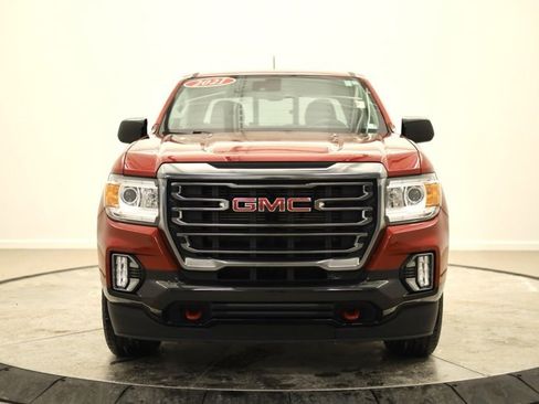 Used 2021 GMC Canyon AT4 w/ Driver Alert Package image 8