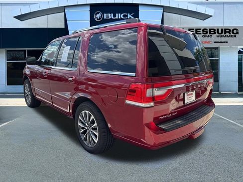 Used 2016 Lincoln Navigator Select AWD/4WD image 5