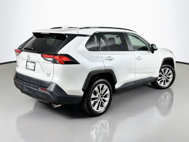 Used 2025 Toyota RAV4 XLE Premium w/ Weather Package AWD/4WD image 41