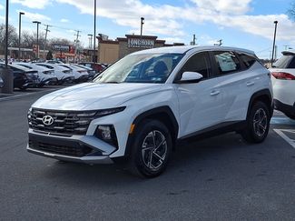 New 2026 Hyundai Tucson Blue SE video 2