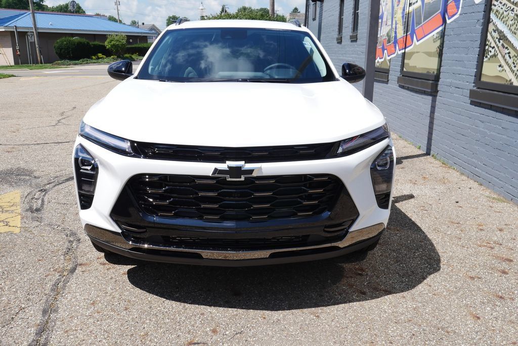 New 2026 Chevrolet Trax ACTIV w/ Driver Confidence Package FWD image 26