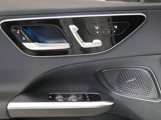 Certified 2025 Mercedes-Benz C 300 4MATIC Sedan video 3