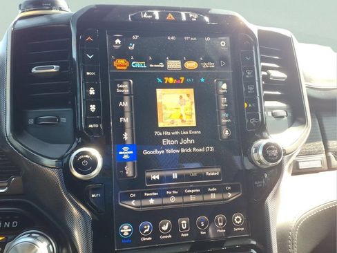 Used 2019 RAM 1500 Limited AWD/4WD image 17