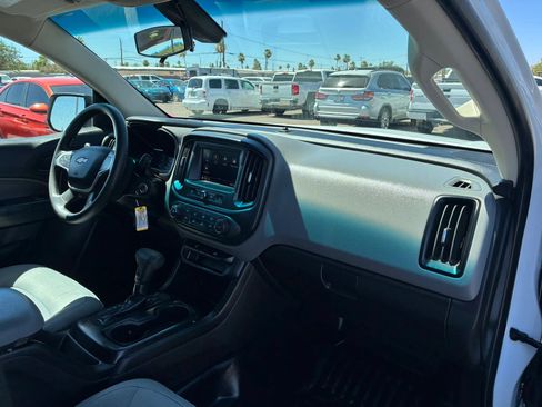 Used 2021 Chevrolet Colorado W/T w/ WT Convenience Package RWD image 22