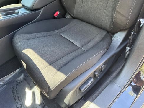 Used 2024 Honda Accord EX image 17