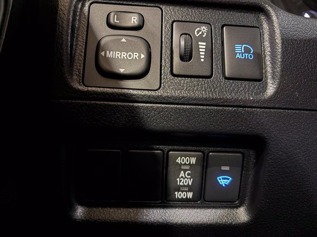 Used 2024 Toyota 4Runner TRD Off-Road Premium w/ Moonroof Package AWD/4WD image 18