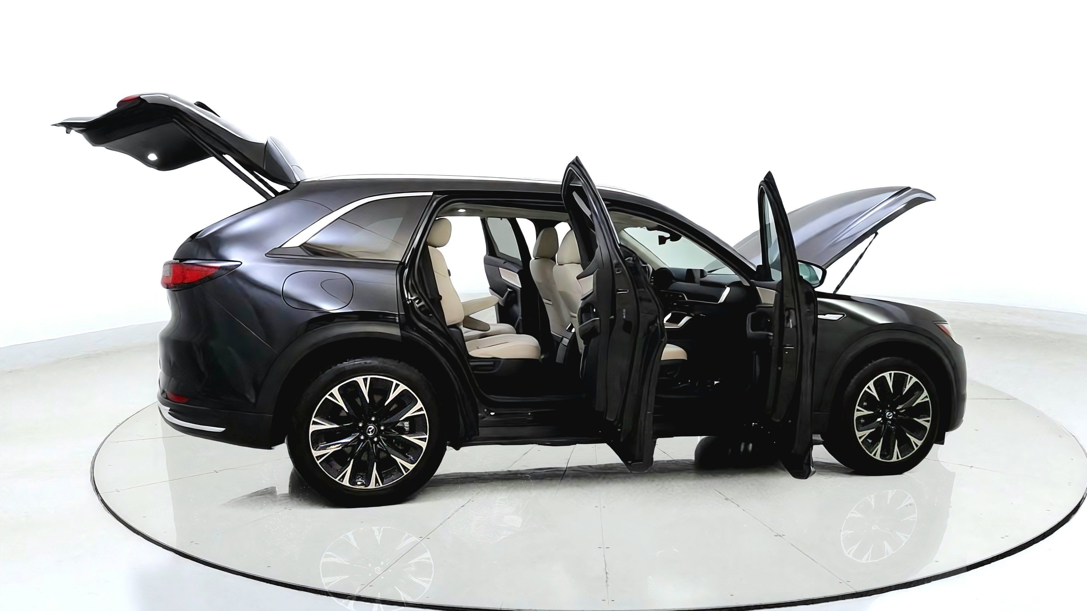 Used 2024 MAZDA CX-90 Plug-In Hybrid w/ Premium Pkg AWD/4WD image 15