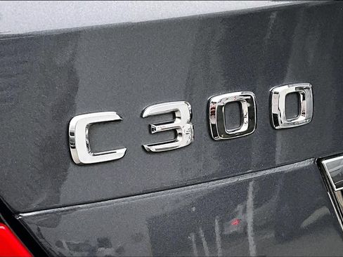 Used 2010 Mercedes-Benz C 300 Sport image 26