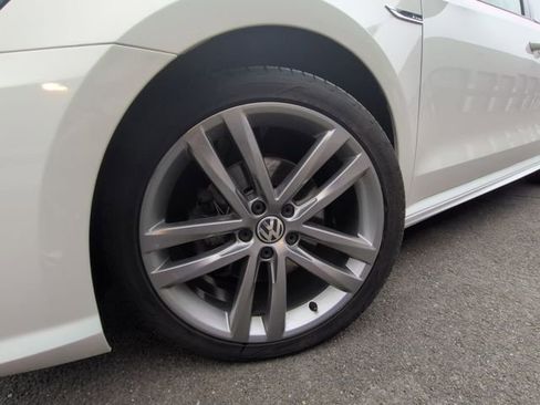 Used 2018 Volkswagen Passat 2.0T S image 29