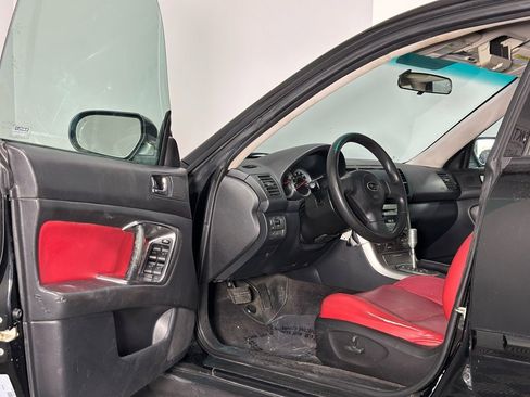 Used 2005 Subaru Outback 2.5i image 9