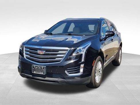 Used 2018 Cadillac XT5 FWD image 1