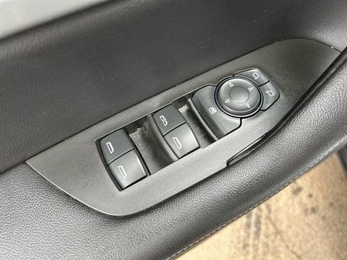 Used 2020 Chevrolet Blazer LT image 12