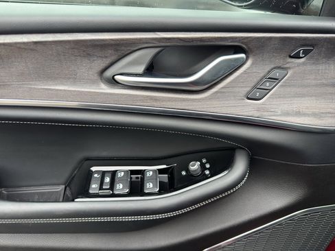 Certified 2022 Jeep Grand Cherokee Overland w/ Adv Protech Group III image 20