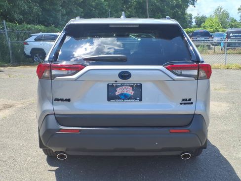 Certified 2024 Toyota RAV4 XLE w/ Convenience Package AWD/4WD image 5
