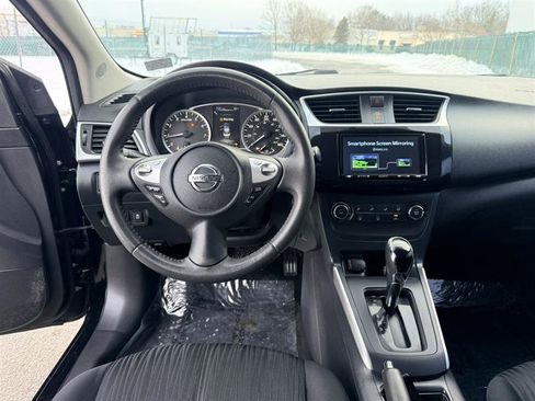 Used 2016 Nissan Sentra SV w/ Driver's Assist Package image 21