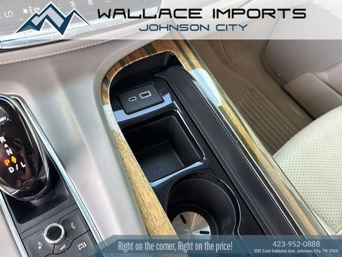 Used 2021 Cadillac Escalade Sport Platinum w/ Heavy-Duty Trailer Package AWD/4WD image 28