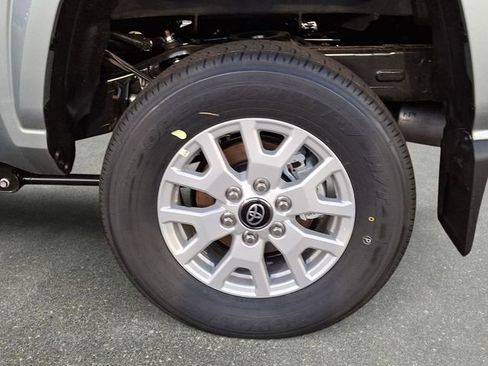 New 2026 Toyota Tacoma SR5 image 5