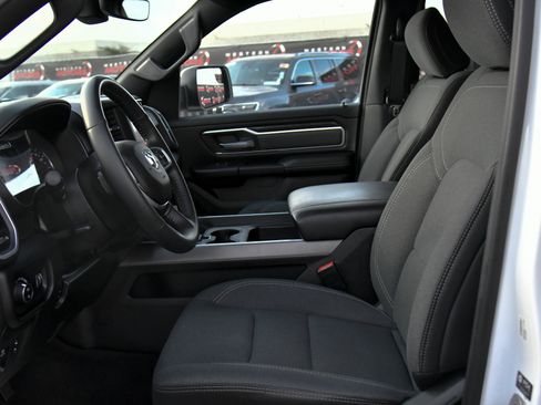 Used 2022 RAM 1500 Big Horn AWD/4WD image 19