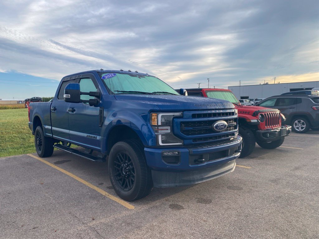 Used 2022 Ford F350 Lariat w/ Lariat Ultimate Package AWD/4WD image 3