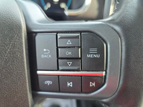 Used 2023 Ford F150 Lariat w/ FX4 Off-Road Package AWD/4WD image 28