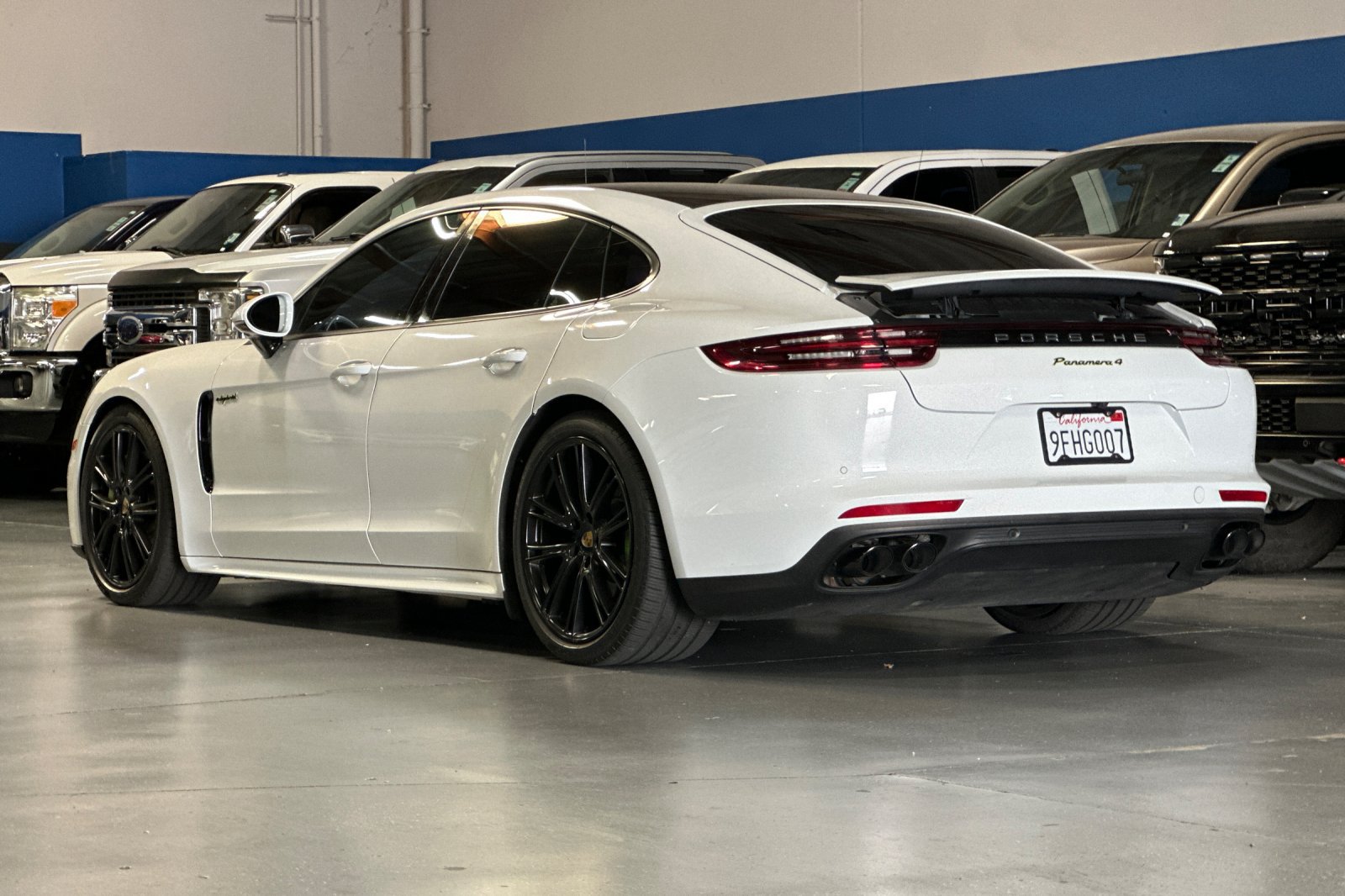 Used 2019 Porsche Panamera 4 AWD/4WD image 6