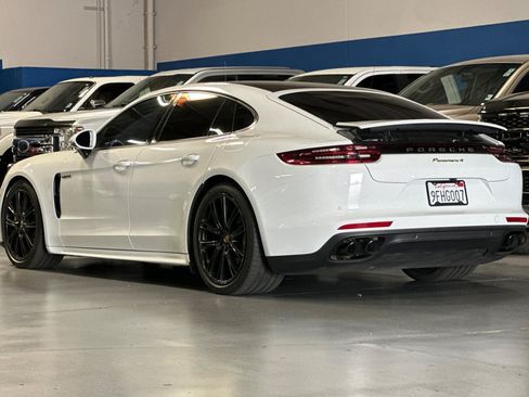 Used 2019 Porsche Panamera 4 AWD/4WD image 6