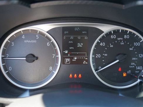 Used 2025 Nissan Versa S w/ S Plus Package FWD image 13