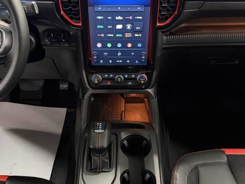 Used 2025 Ford Ranger Raptor image 33