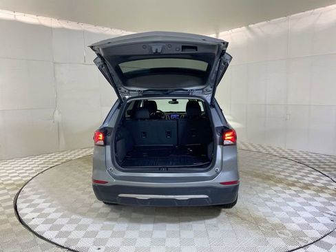 Used 2023 Chevrolet Equinox LT FWD image 30