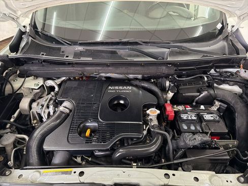 Used 2011 Nissan Juke SV image 31