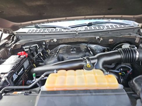 Used 2018 Lincoln Navigator Select RWD image 29