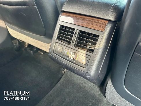 Used 2013 Toyota Avalon Limited image 17